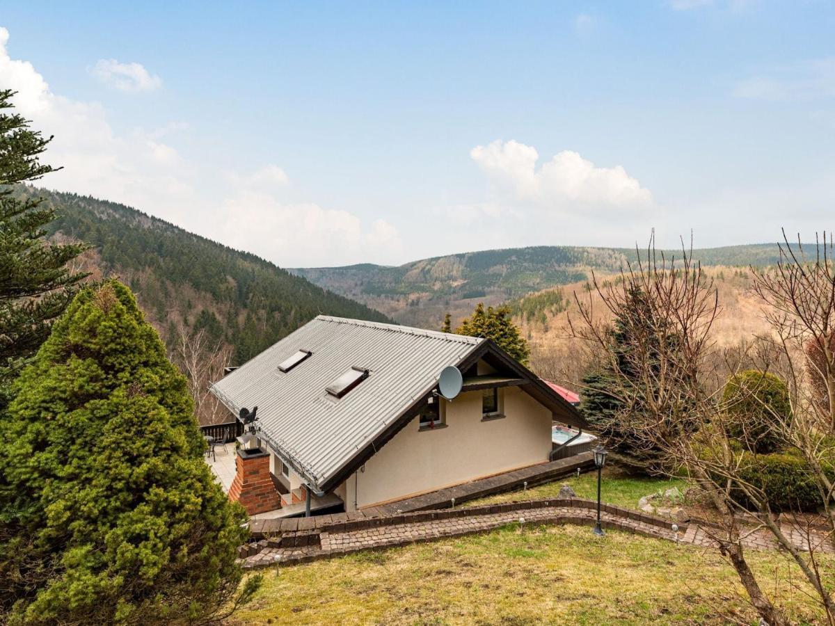 Majestic Holiday Home With Jacuzzi Unterschonau Luaran gambar